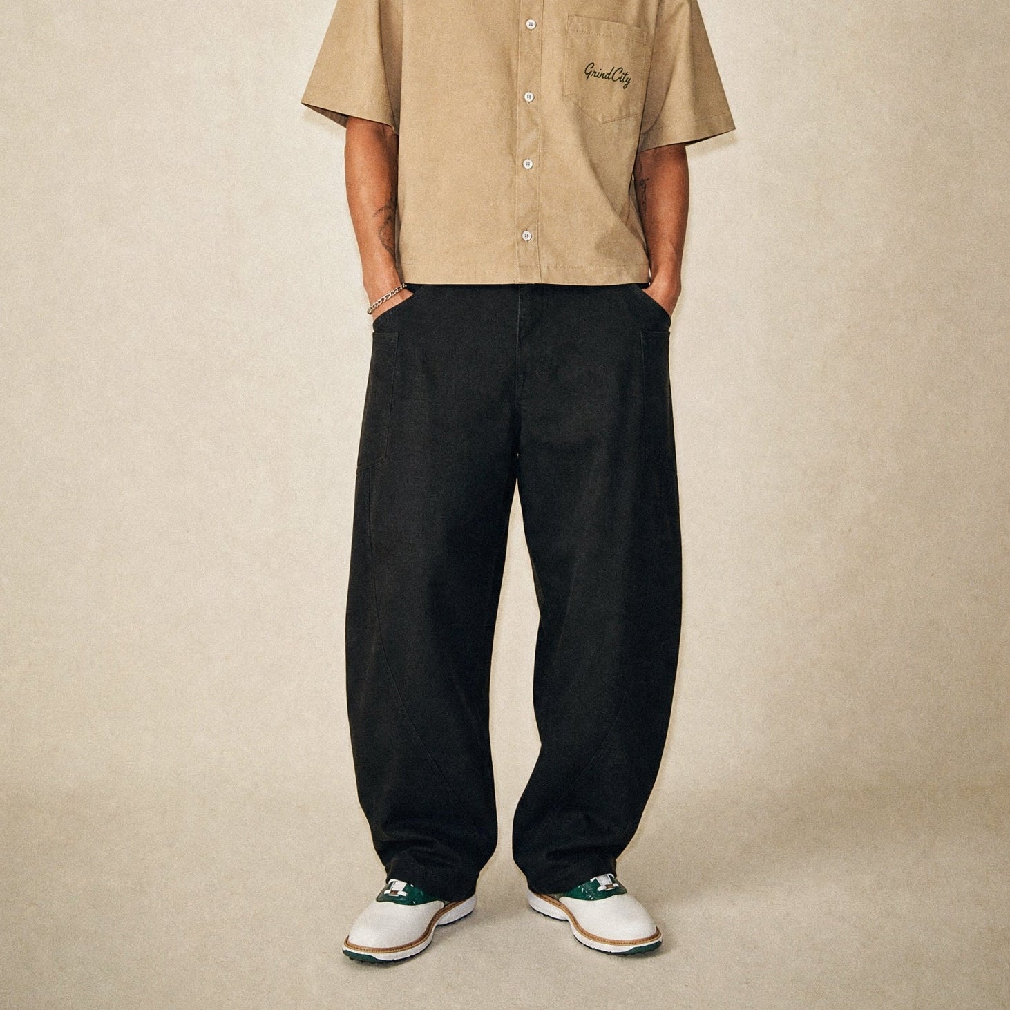 NO¹⁸ BARREL TROUSERS
